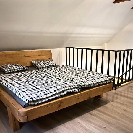 Mezonetovy Apartman S Terasou Na Samote V Lese Vlkava Екстериор снимка