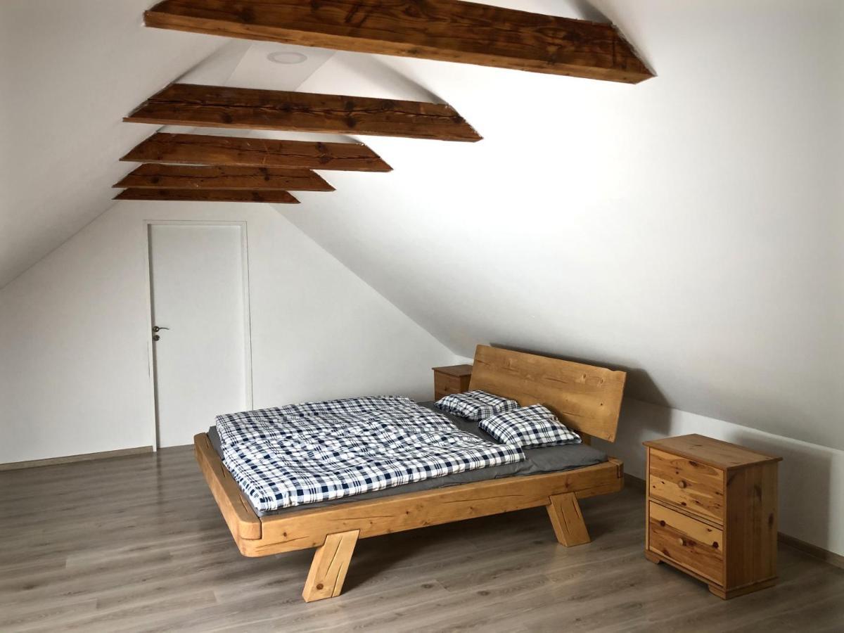 Mezonetovy Apartman S Terasou Na Samote V Lese Vlkava Екстериор снимка