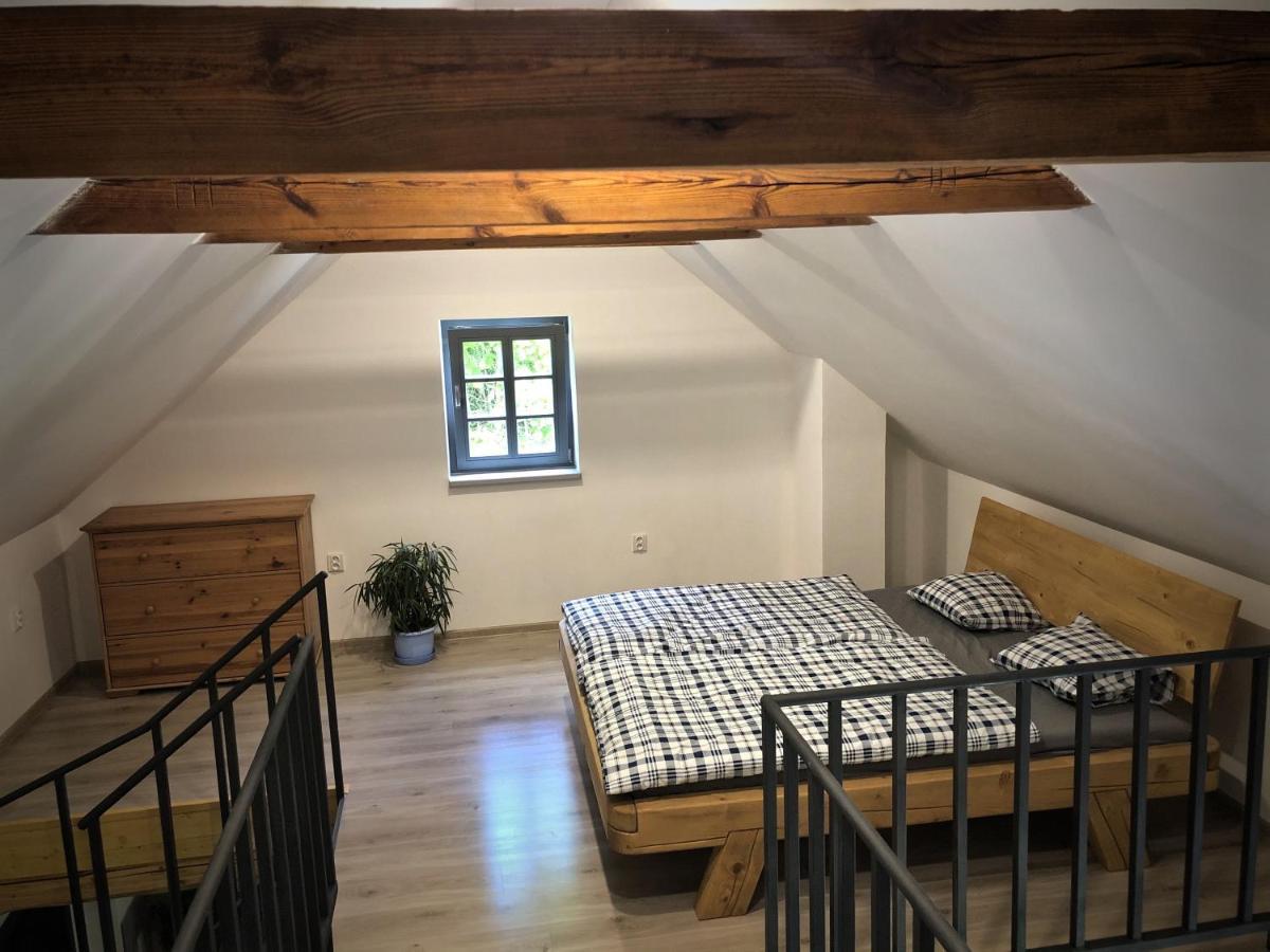 Mezonetovy Apartman S Terasou Na Samote V Lese Vlkava Екстериор снимка