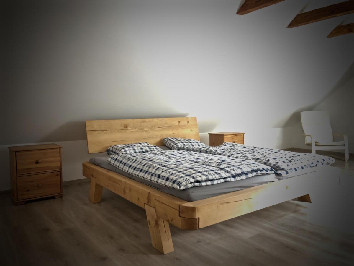 Mezonetovy Apartman S Terasou Na Samote V Lese Vlkava Екстериор снимка