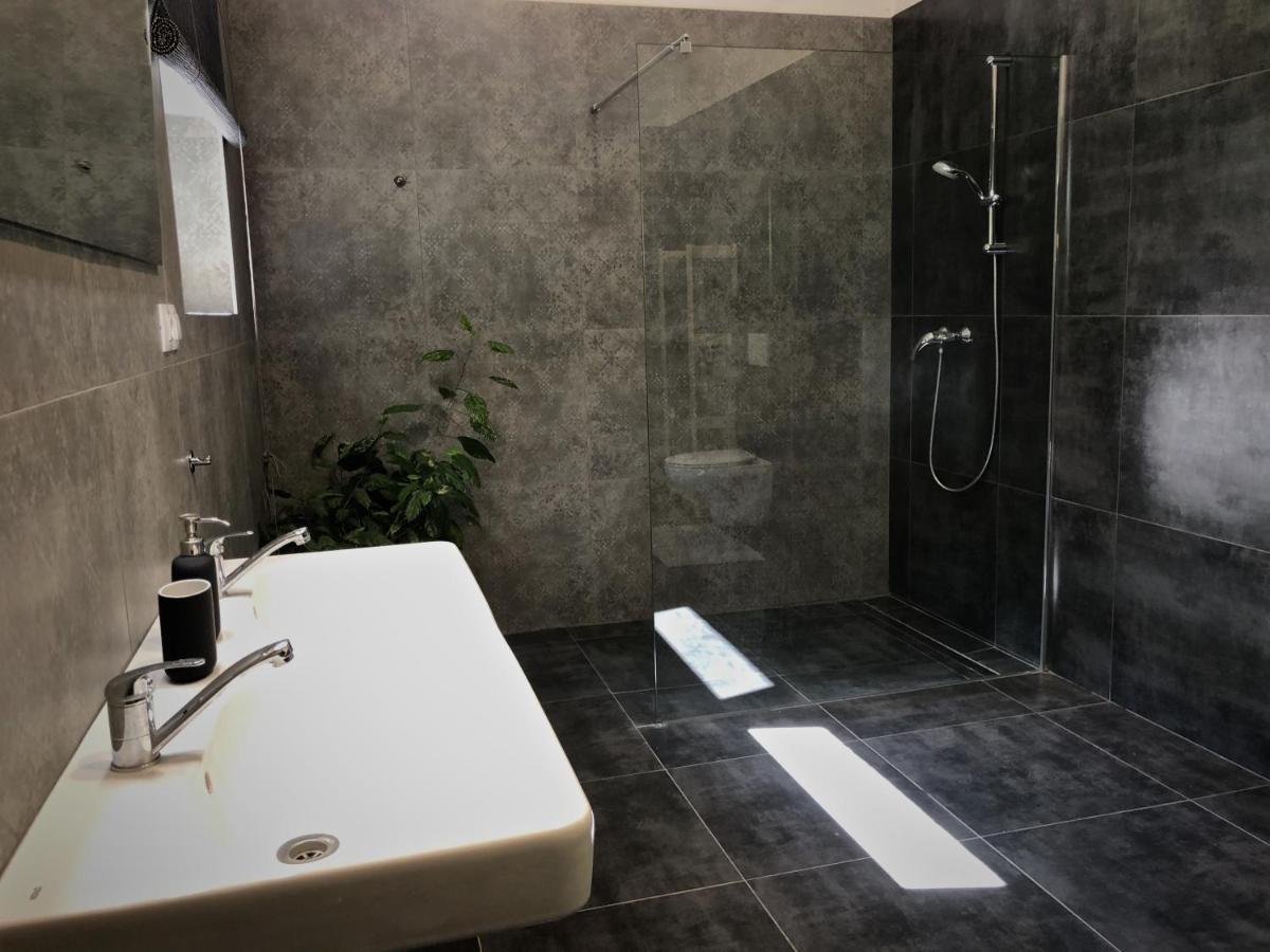 Mezonetovy Apartman S Terasou Na Samote V Lese Vlkava Екстериор снимка